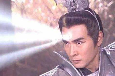 黑神话、哪吒2接连爆红！网友：该二郎神了吧？