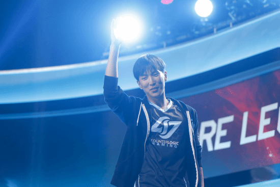 Uzi荣登《LOL》名人堂！你觉得下一位成员会是谁？