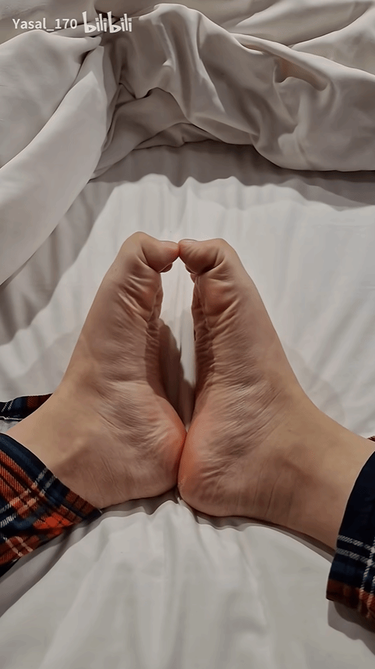 美女韩援Yasal首个Vlog视频发布！这猪排也太香了