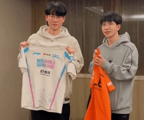 《LOL》HLE战队官宣Viper离队：被曝下一站是BLG