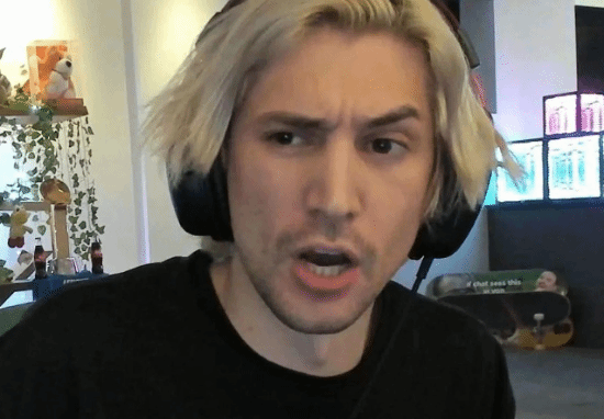 xQc吐槽《LOL》：比赛糟糕 看不下去！