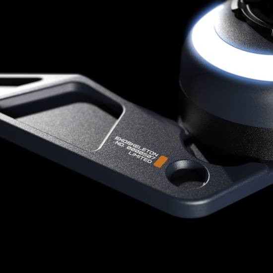 首批限100台！《死亡搁浅2》超炫酷外骨骼今日开售