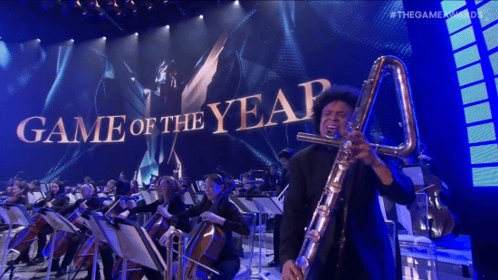 TGA2025名场面：\”笛子哥\”佩德罗回归 演奏奇葩乐器抢镜全场！