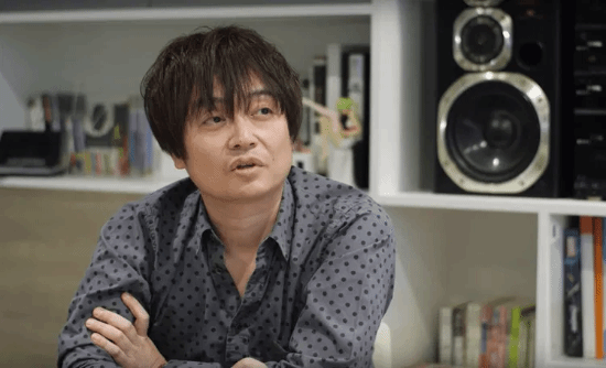 《女神异闻录》开发大佬玩《光与影》！盛赞该工作室